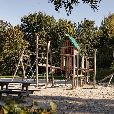 Luxurious With Bath And Dishwasher Near A Nature Reserve Villa Weert